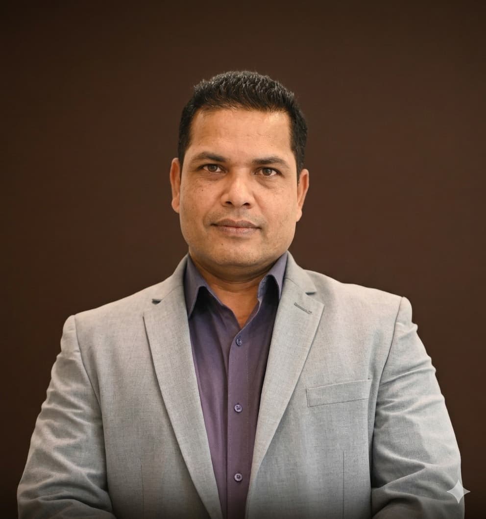 Mr. Vinod Ranjan, Director of Vizree
